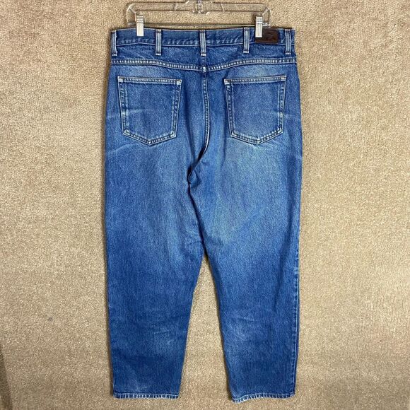 L.L.Bean Straight Leg Jeans Mens Size 36 x 30 Blue Medium Wash Denim Relaxed Fit - Picture 8 of 10
